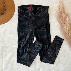 SPANX leggings